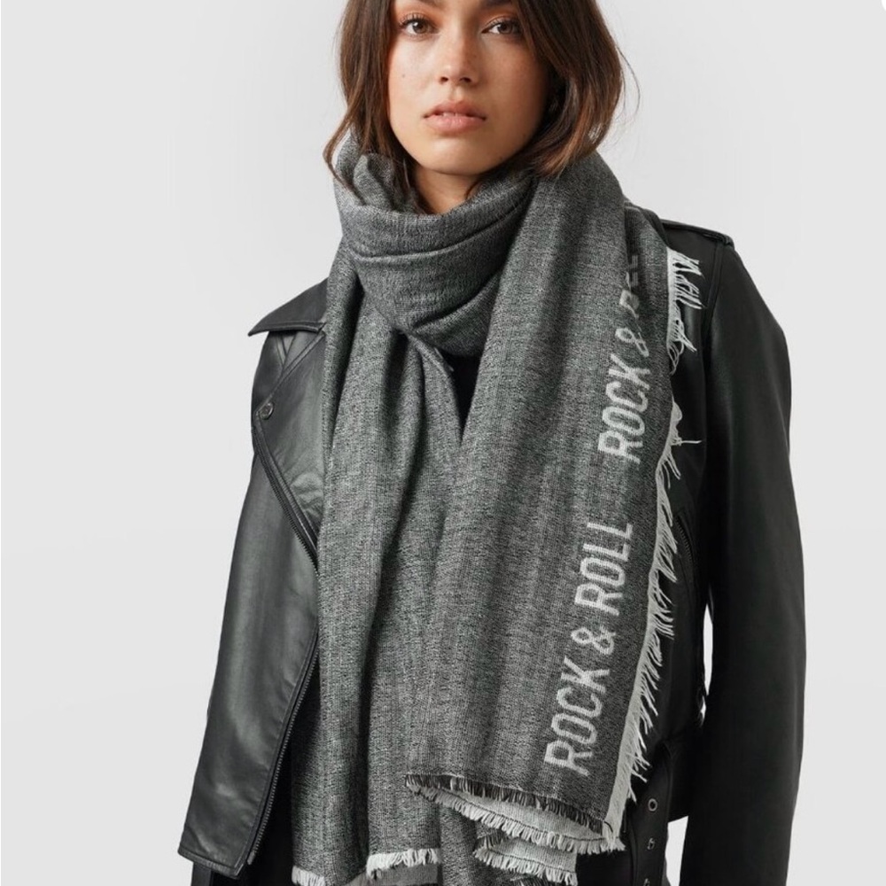 Rock & Roll Gray Scarf